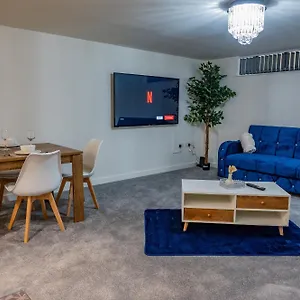 Basement Bliss Hideaway Bradford (West Yorkshire)
